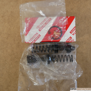 Toyota Landcruiser J7 Reparatursatz Überholsatz Bremszylinder Hauptbremszylinder GRJ HZJ