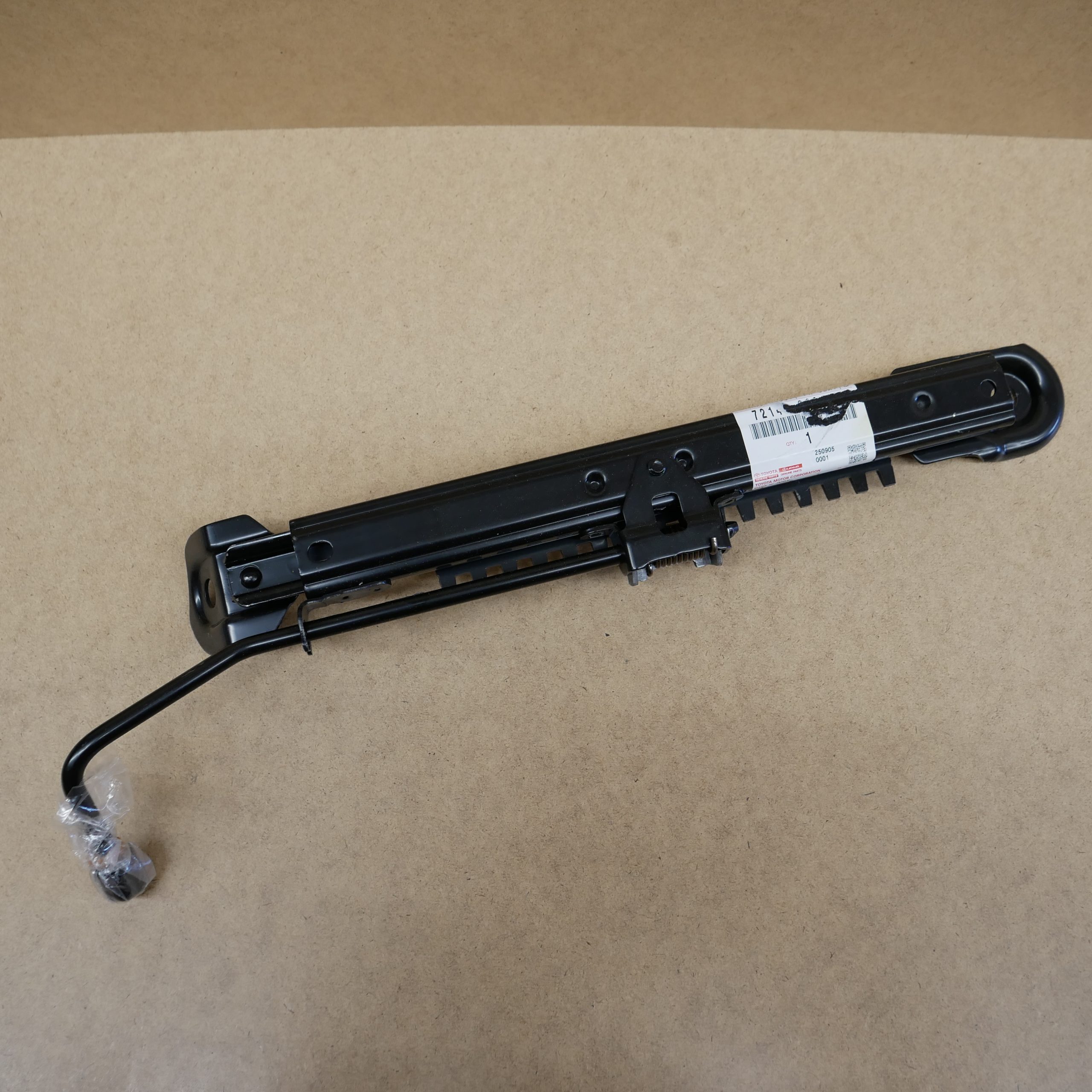 Toyota Land Cruiser 70 73 74 78 79 Sitzschiene Schiene Original Sitzkonsole Toyota Land Cruiser 70 73 74 78 79 Sitzschiene Schiene Original Sitzkonsole