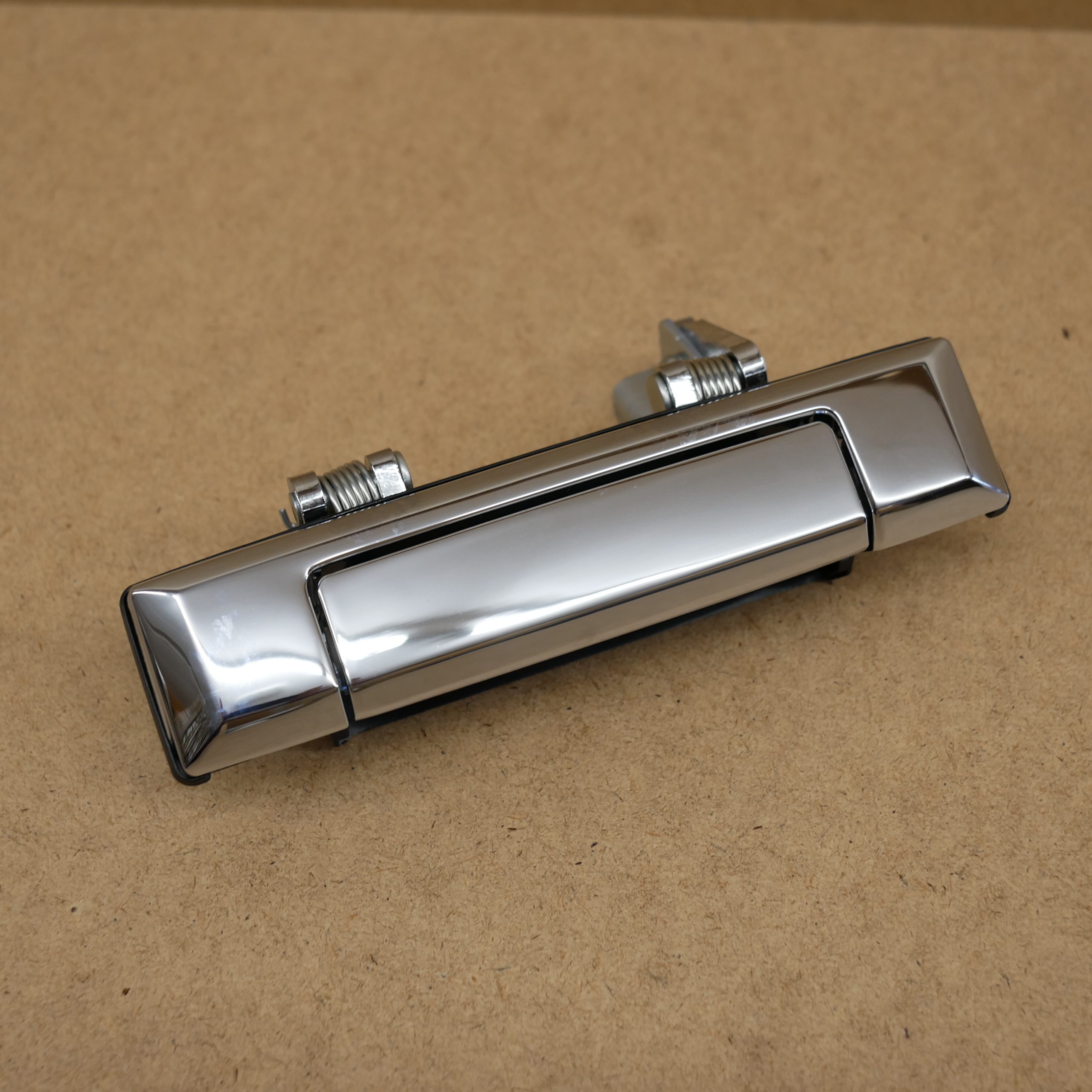 Toyota LandCruiser Griff Türgriff hintere Tür 76 77 79 Double Cab Chrom Toyota LandCruiser Griff Türgriff hintere Tür 76 77 79 Double Cab Chrom