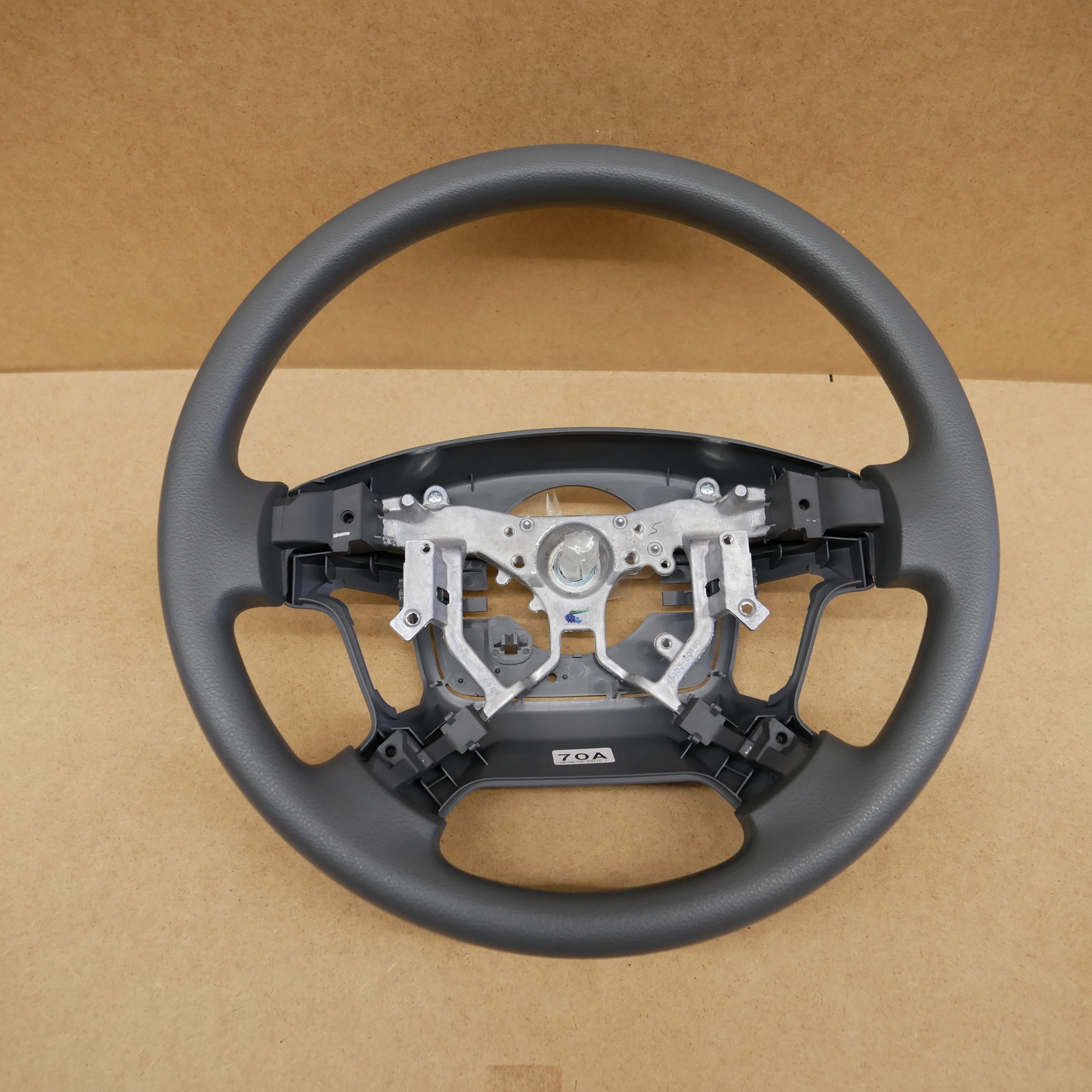 Toyota Land Cruiser Lenkrad Original GRJ HZJ VDJ 71 76 78 79 Toyota Land Cruiser Lenkrad Original GRJ HZJ VDJ 71 76 78 79
