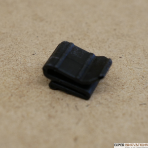 Toyota LandCruiser J7 70 71 75 78 79 Clip Plastikteil Motorhaube Blech Verkleidung