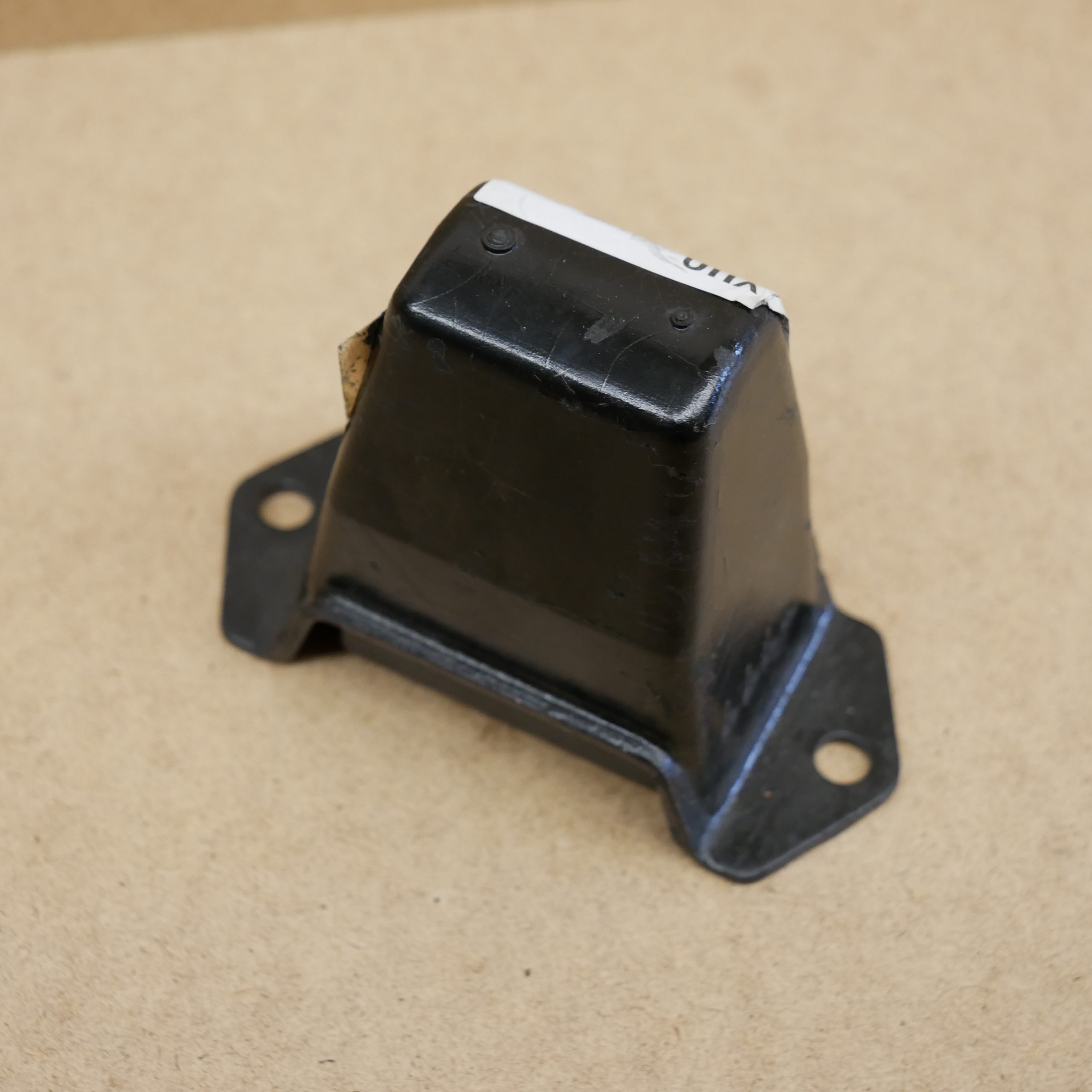 Toyota Bump Stop Achse Anschlag Gummi Puffer Hinterachse Land Cruiser J7 bis 1999 Toyota Bump Stop Achse Anschlag Gummi Puffer Hinterachse Land Cruiser J7 bis 1999