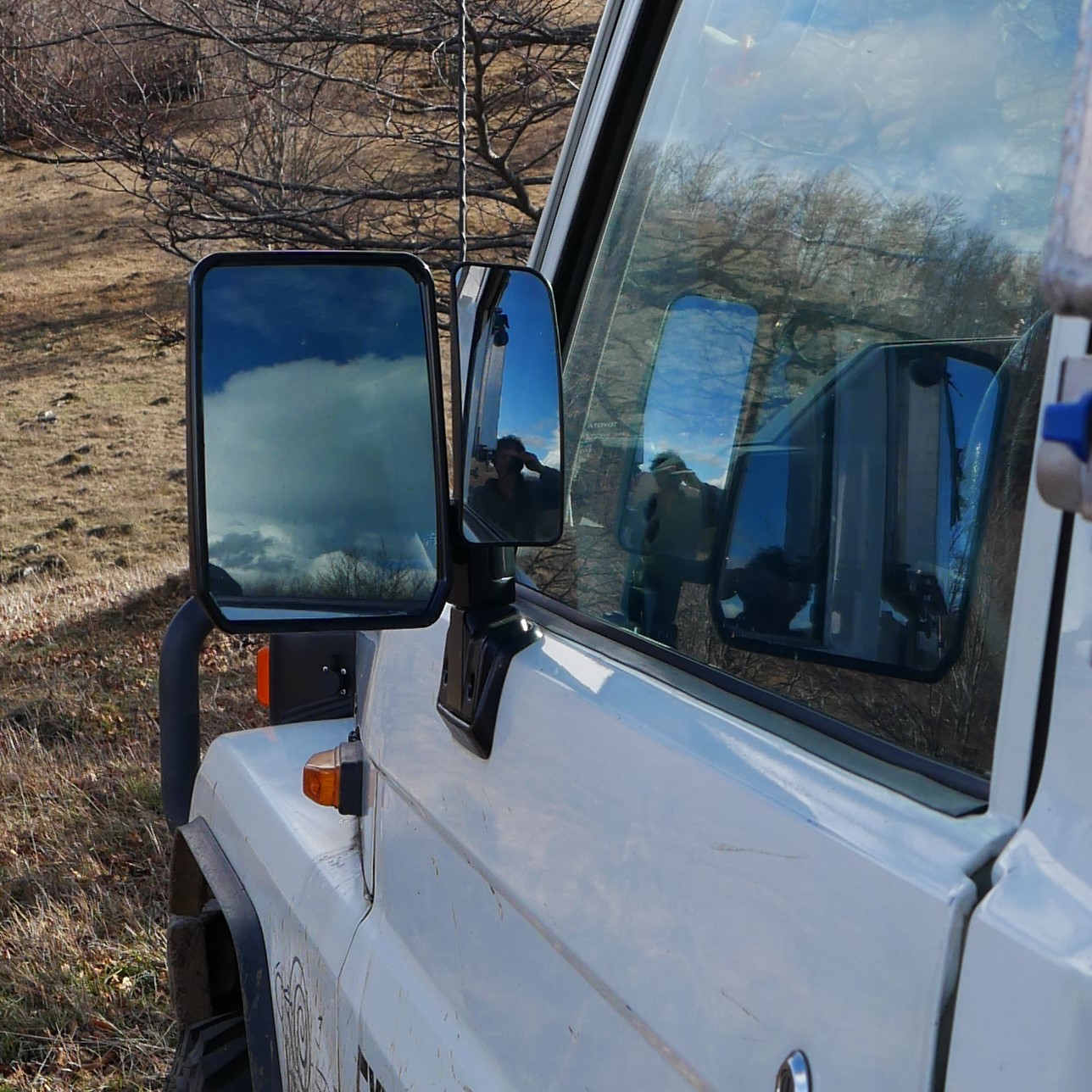 Toyota LandCruiser 70 71 73 74 75 76 78 79 Außenspiegel Zusatz-Spiegel Winkel Nachrüst Satz Kit Set