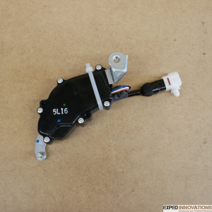 Toyota LandCruiser J7 70 series genuine original actuator motor power door lock Zentralverrieglung