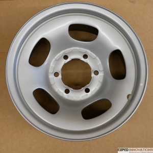 Toyota LandCruiser J7 Stahlfelge 8x16 Zoll Heavy Duty 6-Loch
