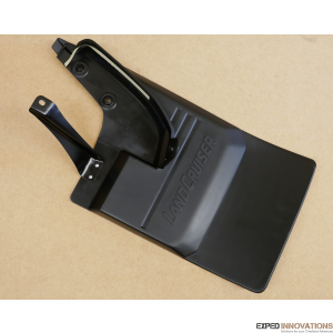 Schmutzfänger / Mud-Guard hinten Rechts LandCruiser 76