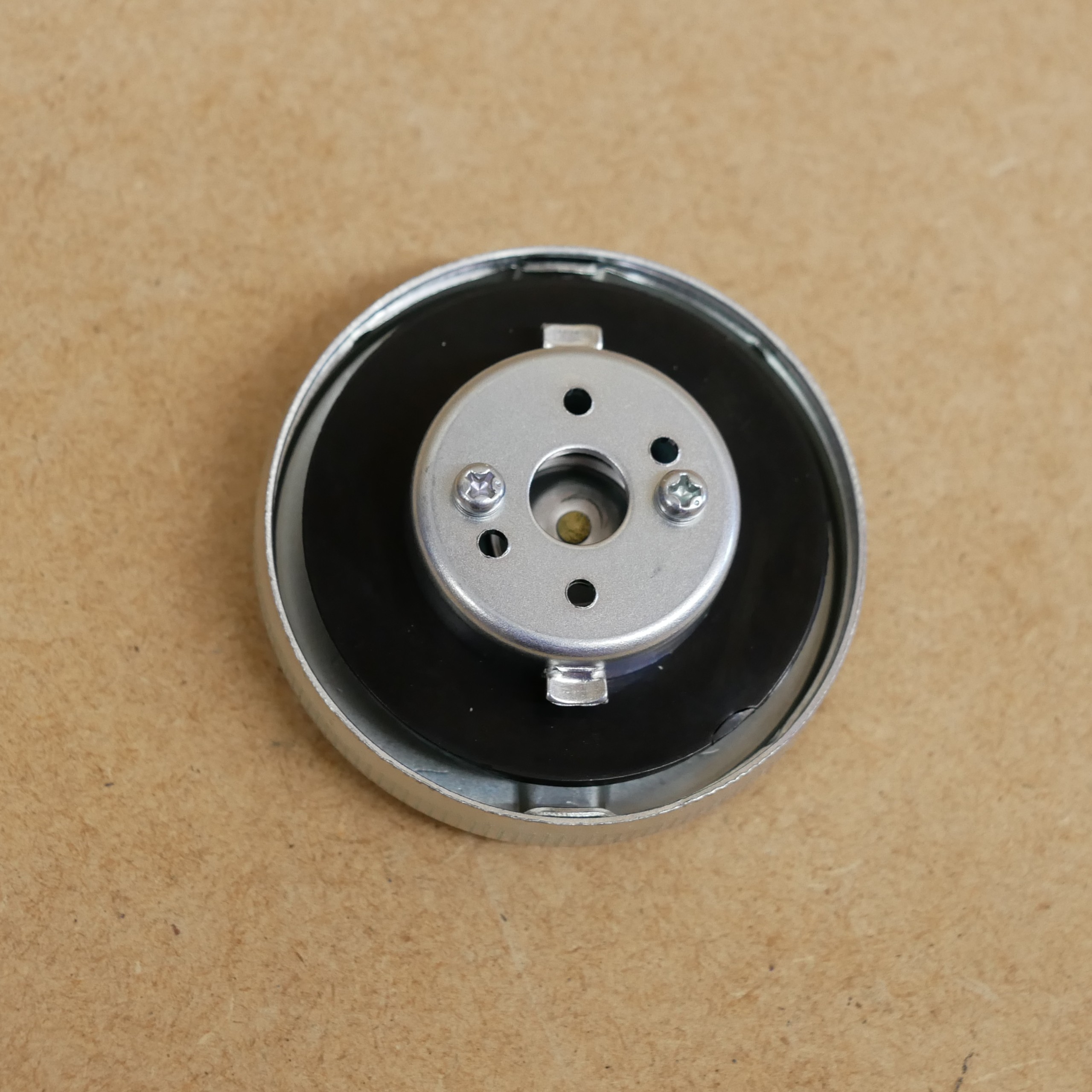 Tankdeckel LandCruiser Pick-Up (75 / 79) – Bild 2