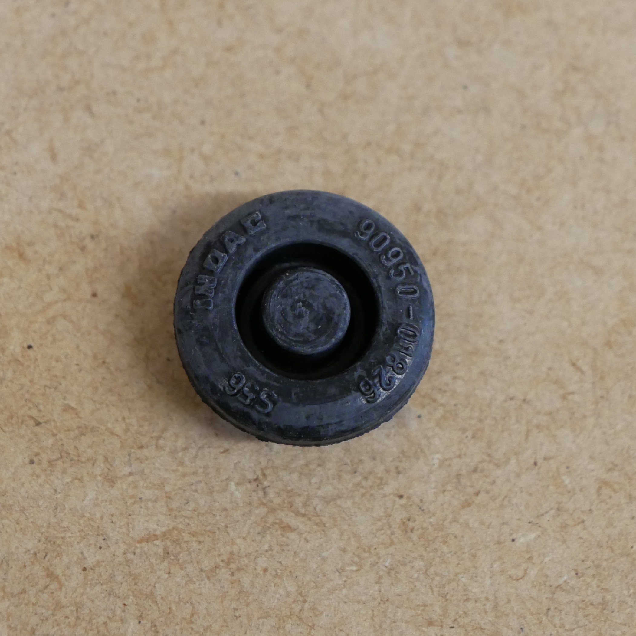 Toyota plug Gummi Loch Stopfen 15mm
